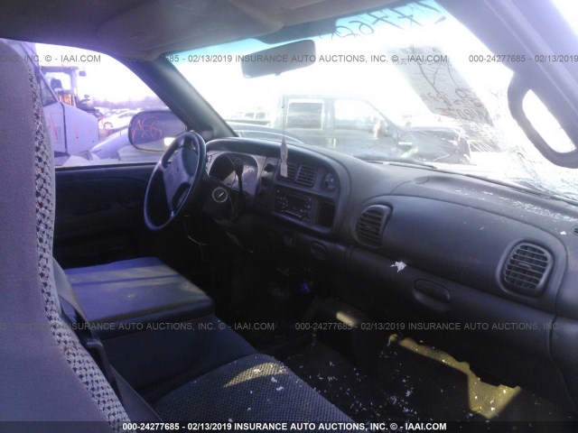 1B7KF23W21J524099 - 2001 DODGE RAM 2500 BLUE photo 5