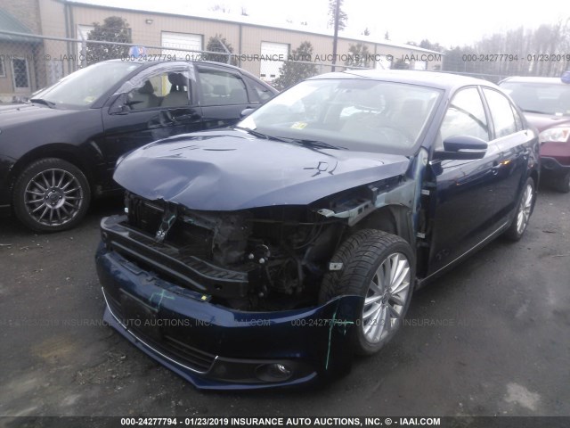 3VW3L7AJ5DM372437 - 2013 VOLKSWAGEN JETTA TDI Navy photo 2