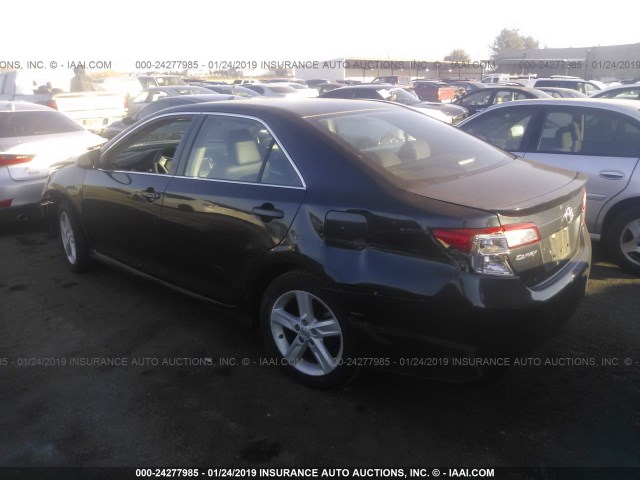 4T1BF1FK8EU809957 - 2014 TOYOTA CAMRY L/SE/LE/XLE 黑色 照片 3