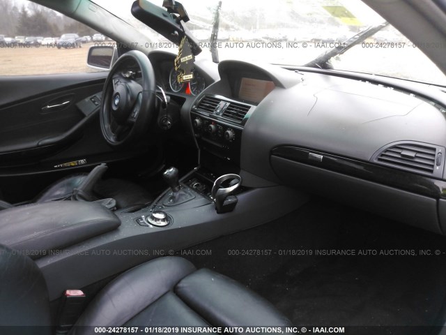 WBAEH73464B215122 - 2004 BMW 645 CI AUTOMATIC Gümüş fotoğraf 5