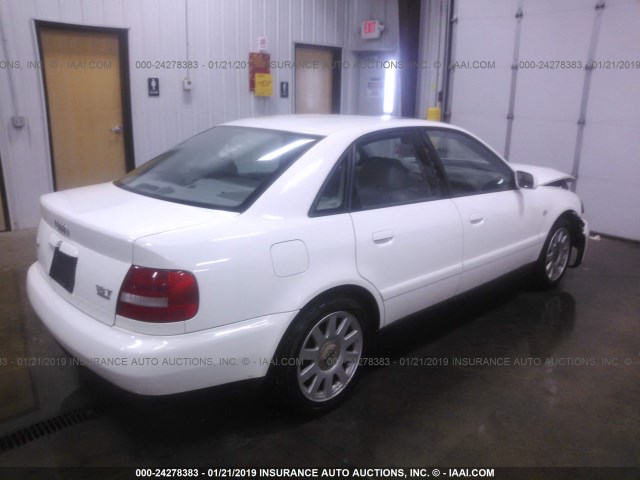 WAUDC68DX1A032515 - 2001 AUDI A4 1.8T QUATTRO WHITE photo 4