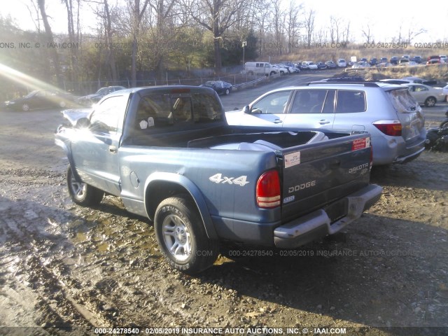 1D7GG16X03S216224 - 2003 DODGE DAKOTA SXT BLUE photo 3