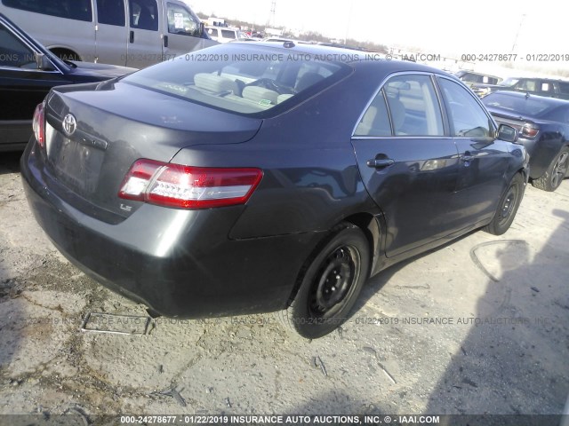 4T1BF3EK0BU590453 - 2011 TOYOTA CAMRY SE/LE/XLE 灰色 照片 4