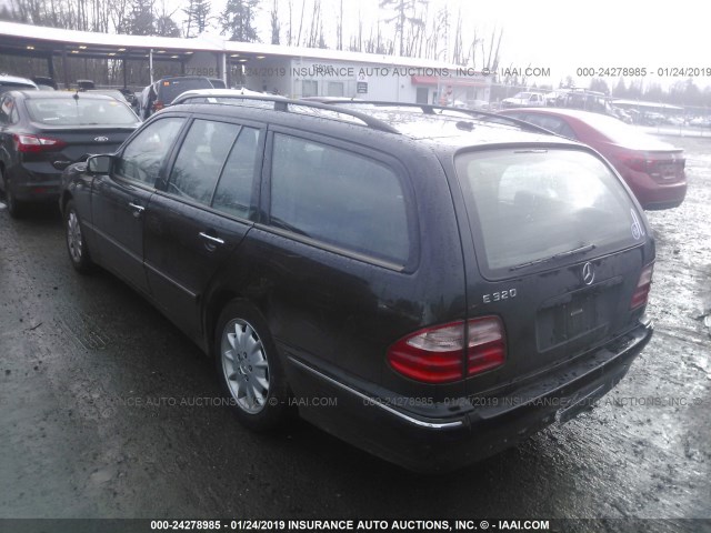 WDBJH65J11B360450 - 2001 MERCEDES-BENZ E 320 BLACK photo 3