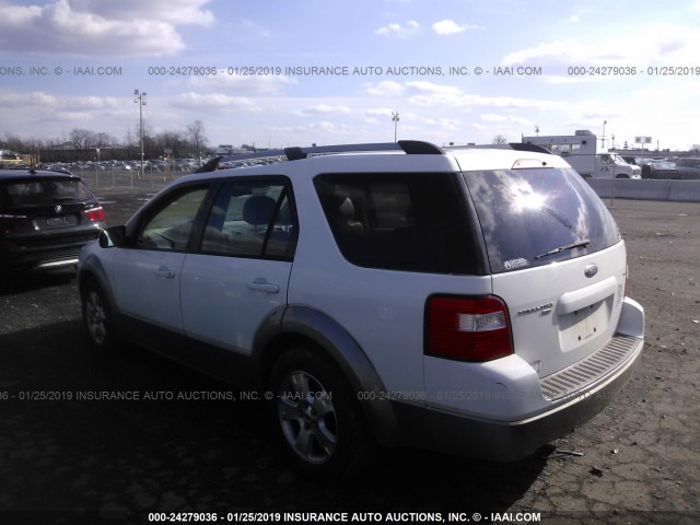 1FMDK05145GA53226 - 2005 FORD FREESTYLE SEL WHITE photo 3