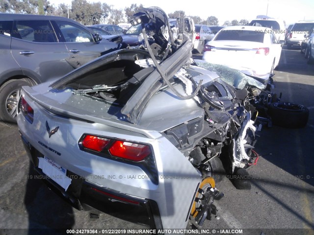 1G1YB2D76E5134661 - 2014 CHEVROLET CORVETTE STINGRAY/1LT SILVER photo 4