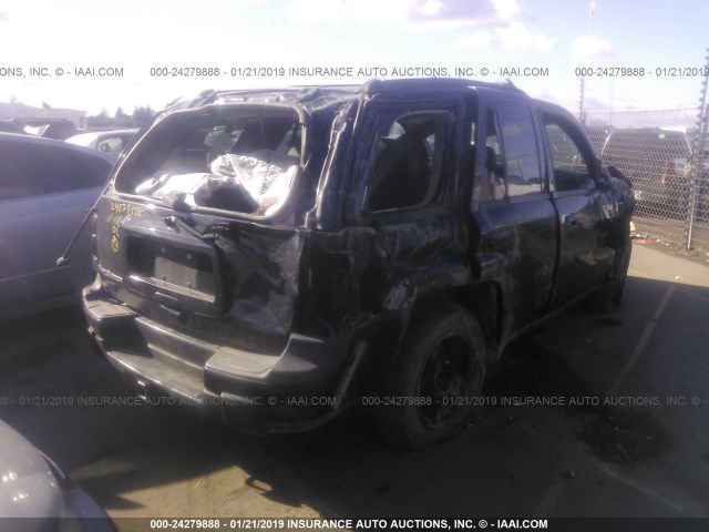 1GNDS13S132251527 - 2003 CHEVROLET TRAILBLAZER  BLACK photo 4