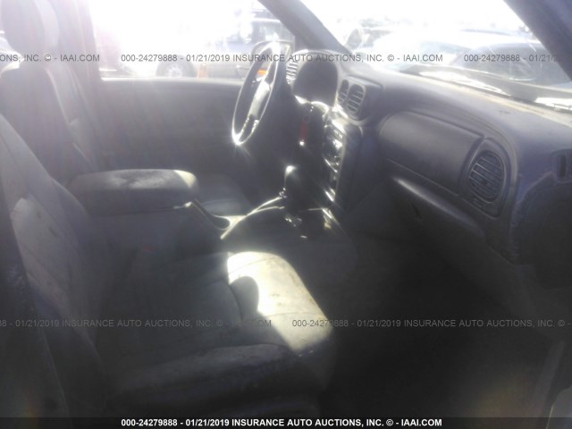 1GNDS13S132251527 - 2003 CHEVROLET TRAILBLAZER  BLACK photo 5