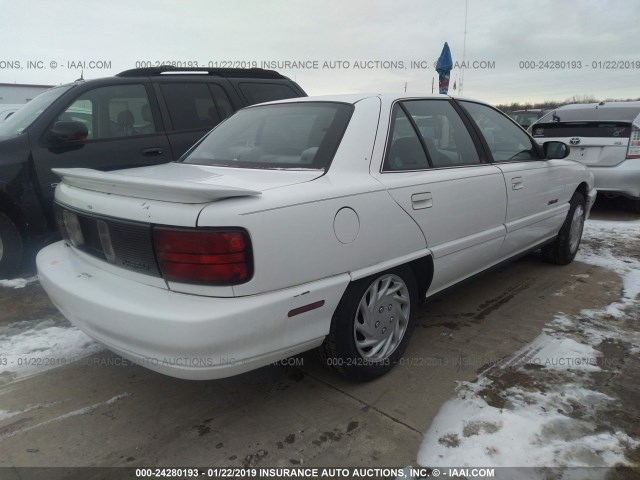 1G3NL52MXWM309454 - 1998 OLDSMOBILE ACHIEVA SL WHITE photo 4