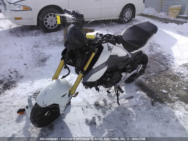 MLHJC7516J5005775 - 2018 HONDA GROM WHITE photo 2