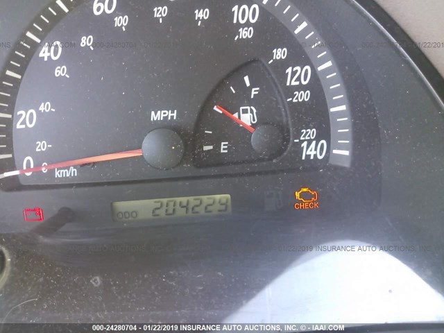 JTDBE32K640257356 - 2004 TOYOTA CAMRY LE/XLE Қоңыр фото 7