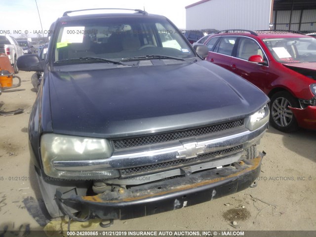 1GNDT13S552141063 - 2005 CHEVROLET TRAILBLAZER LS/LT GRAY photo 6