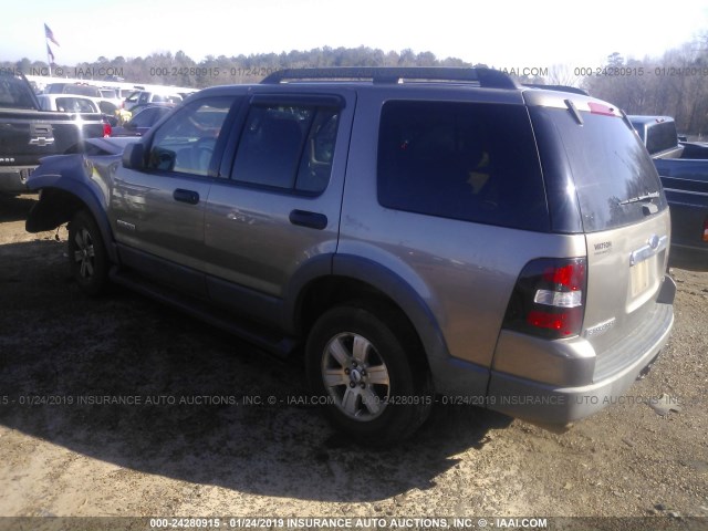 1FMEU63E46UB64157 - 2006 FORD EXPLORER XLT GRAY photo 3