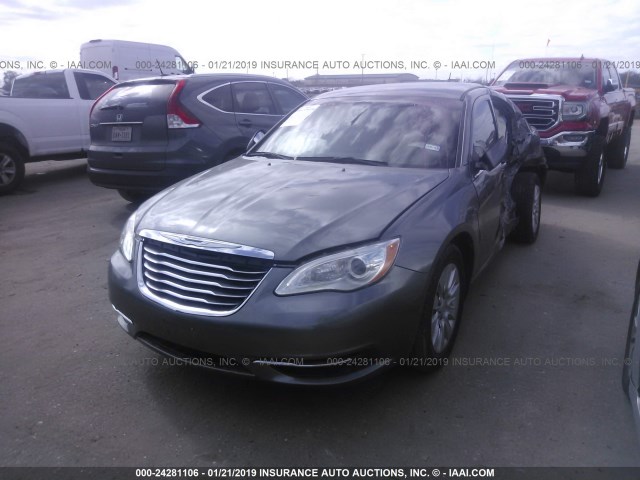 1C3CCBAB1DN686188 - 2013 CHRYSLER 200 LX GRAY photo 2