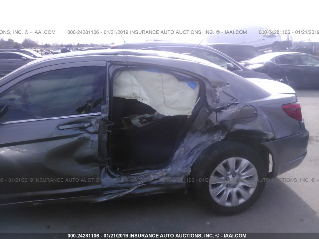 1C3CCBAB1DN686188 - 2013 CHRYSLER 200 LX GRAY photo 6