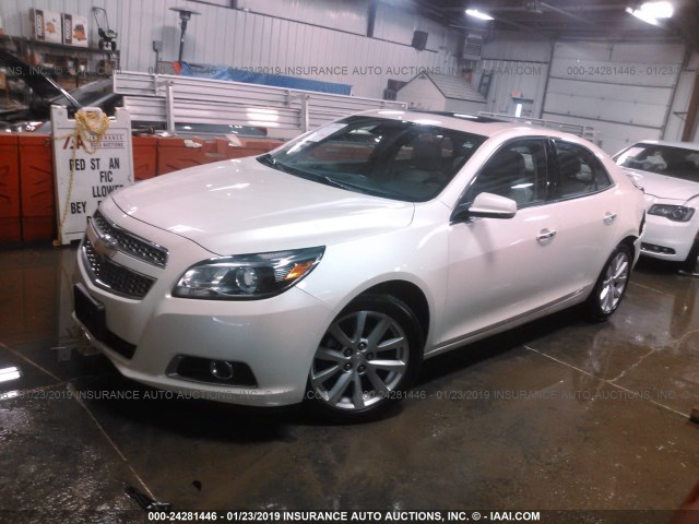 1G11H5SA9DF137143 - 2013 CHEVROLET MALIBU LTZ WHITE photo 2