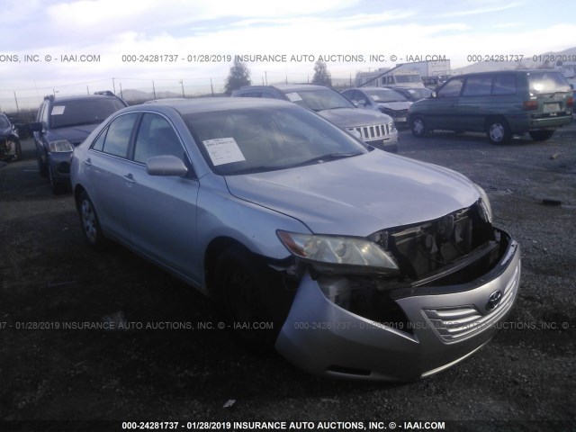 4T1BK46K29U087596 - 2009 TOYOTA CAMRY SE/LE/XLE SILVER photo 1