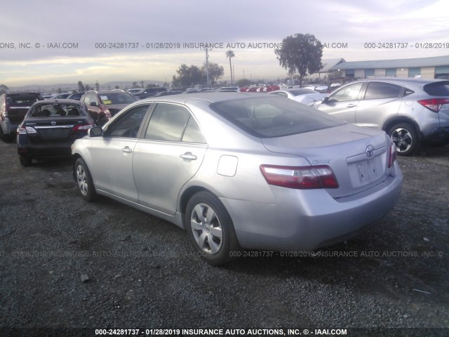 4T1BK46K29U087596 - 2009 TOYOTA CAMRY SE/LE/XLE SILVER photo 3