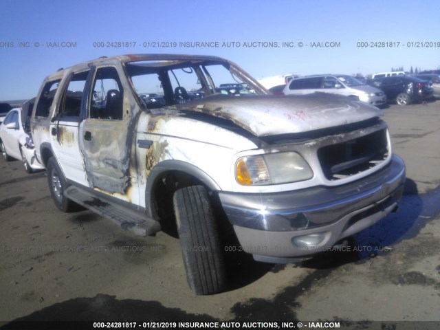 1FMFU18L61LB22800 - 2001 FORD EXPEDITION EDDIE BAUER WHITE photo 1