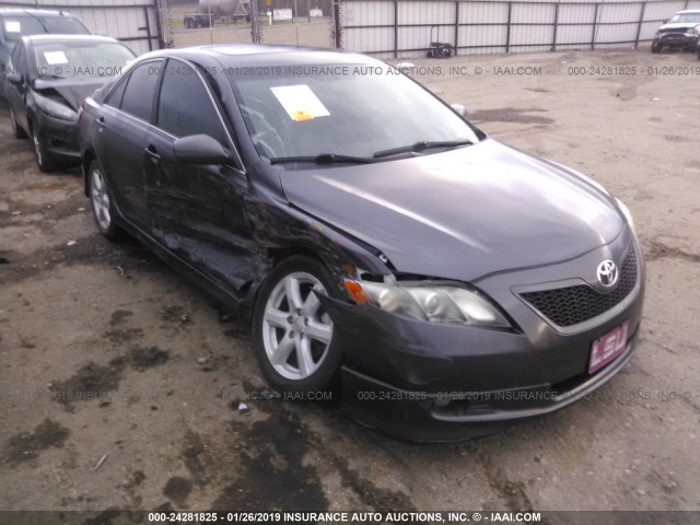 4T1BE46K99U394528 - 2009 TOYOTA CAMRY SE/LE/XLE ნაცრისფერი ფოტო 1