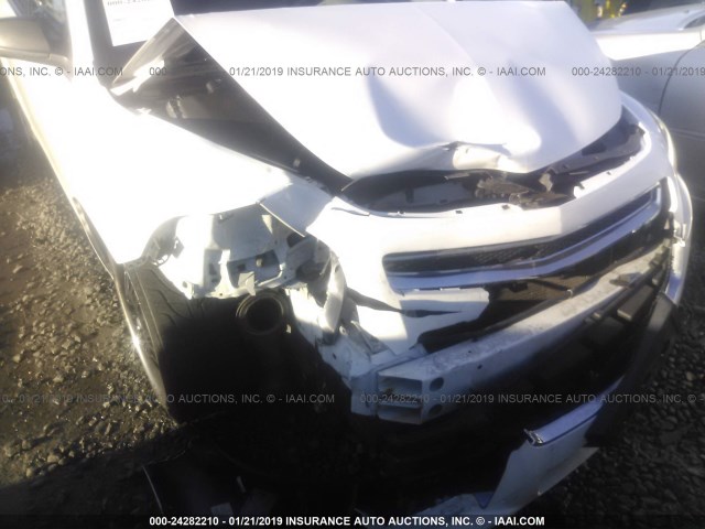 1G1ZA5E11BF349017 - 2011 CHEVROLET MALIBU LS WHITE photo 6