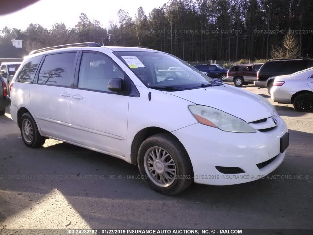 5TDZA23CX6S479667 - 2006 TOYOTA SIENNA CE/LE WHITE photo 1