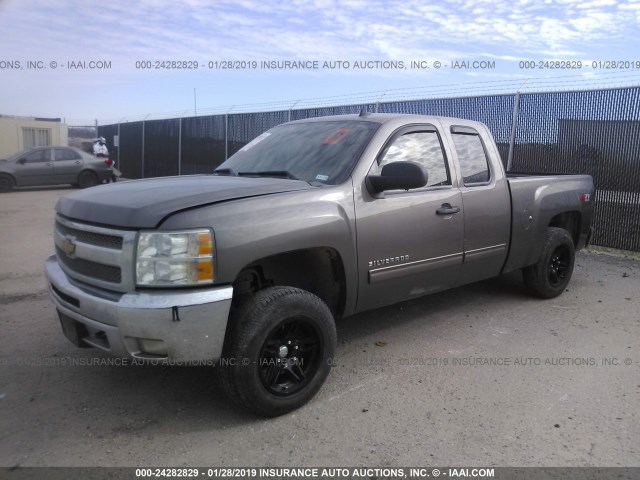 1GCRKSE71CZ283270 - 2012 CHEVROLET SILVERADO K1500 LT BROWN photo 2