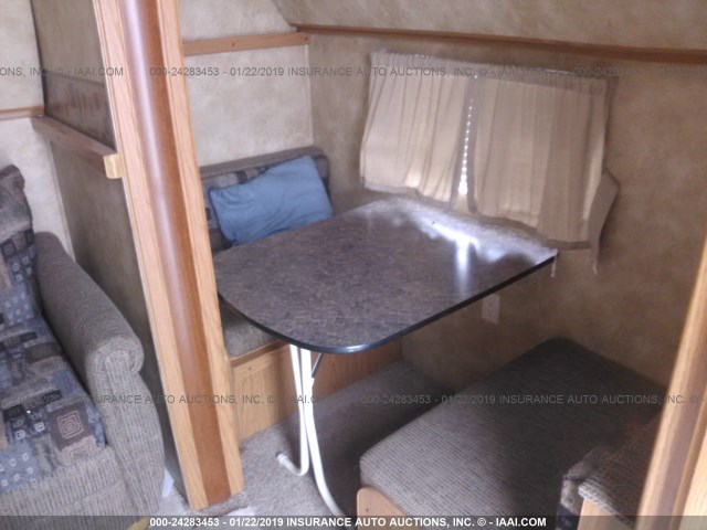 5SFBT35229E101680 - 2009 HEARTLAND 32QBSS  白色 照片 5