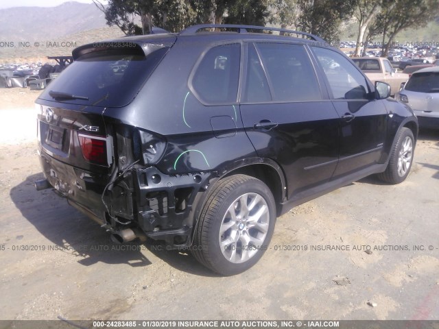 5UXZV4C52CL765977 - 2012 BMW X5 XDRIVE35I BLACK photo 4
