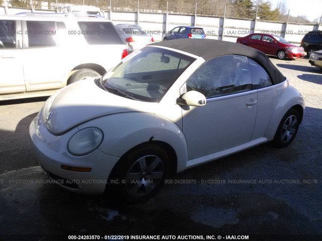 3VWRF31Y56M319361 - 2006 VOLKSWAGEN NEW BEETLE CREAM photo 2