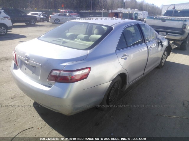 JTNBE46K573060287 - 2007 TOYOTA CAMRY NEW GENERATION CE/LE/XLE/SE GRAY photo 4