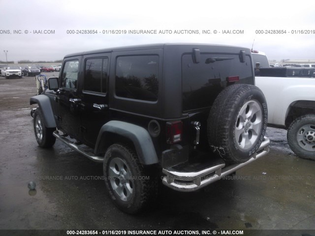 1J4HA6H13BL520320 - 2011 JEEP WRANGLER UNLIMITE RUBICON BLACK photo 3