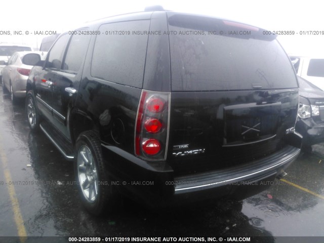 AZ367542 - 2009 GMC YUKON BLACK photo 3