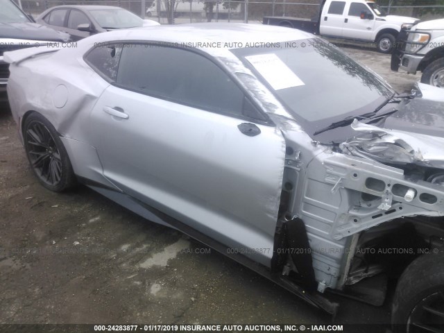 1G1FK1R61J0126069 - 2018 CHEVROLET CAMARO ZL1 银色 照片 6