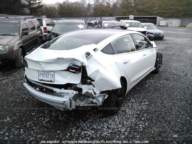 5YJ3E1EA9JF153212 - 2018 TESLA MODEL 3 WHITE photo 4