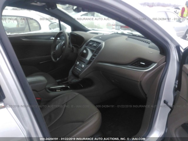 5LMTJ3DH5HUL33061 - 2017 LINCOLN MKC RESERVE SILVER photo 5