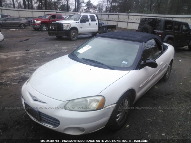 1C3EL65U81N631342 - 2001 CHRYSLER SEBRING LIMITED WHITE photo 2