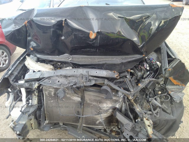 4T1BF1FK5GU171346 - 2016 TOYOTA CAMRY LE/XLE/SE/XSE შავი ფოტო 10