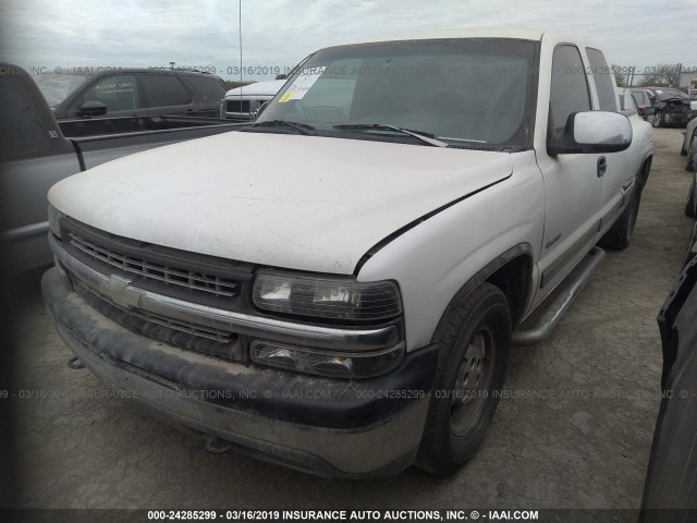 2GCEC19T6X1181071 - 1999 CHEVROLET SILVERADO C1500 WHITE photo 2