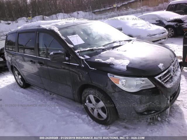 2V4RW3D10AR167160 - 2010 VOLKSWAGEN ROUTAN SE BLUE photo 1