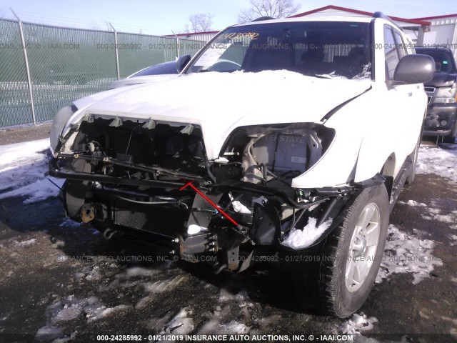 JTEBU14R778097393 - 2007 TOYOTA 4RUNNER SR5/SPORT WHITE photo 6