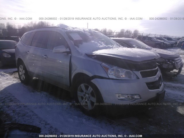 1GNEV23D99S154720 - 2009 CHEVROLET TRAVERSE LT SILVER photo 1