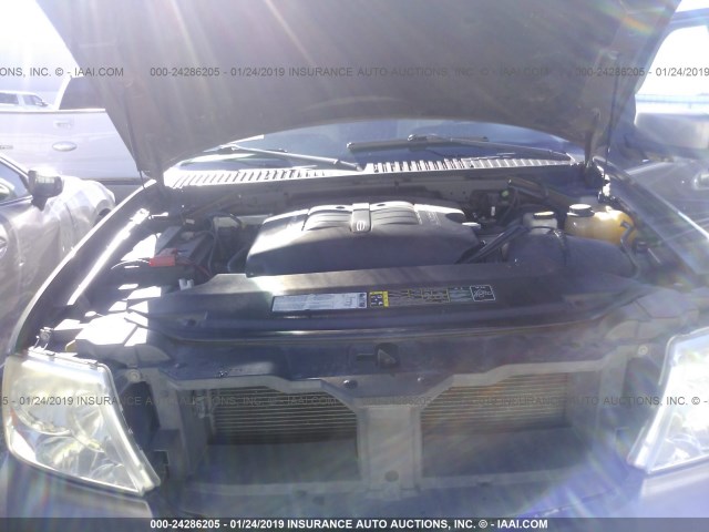 5LMFU27R03LJ17295 - 2003 LINCOLN NAVIGATOR GOLD photo 10