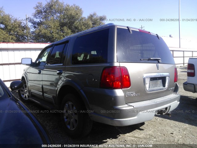 5LMFU27R03LJ17295 - 2003 LINCOLN NAVIGATOR GOLD photo 3