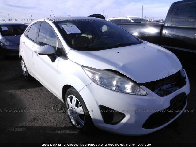 3FADP4AJ7DM149770 - 2013 FORD FIESTA S WHITE photo 1