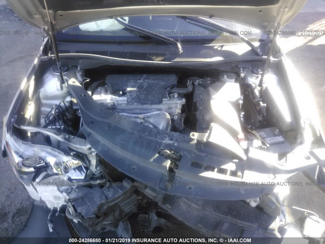 4T1BF1FK4HU642131 - 2017 TOYOTA CAMRY LE/XLE/SE/XSE 银色 照片 10