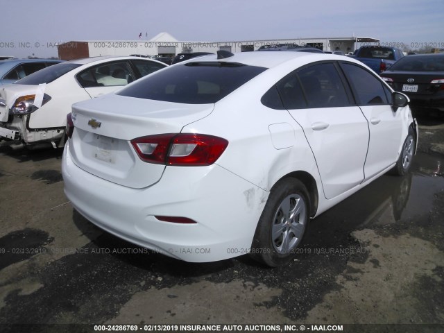 1G1BC5SM2J7127461 - 2018 CHEVROLET CRUZE LS WHITE photo 4