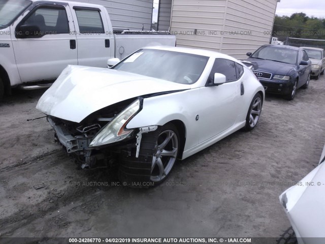 JN1AZ4EH0CM560262 - 2012 NISSAN 370Z TOURING/NISMO WHITE photo 2