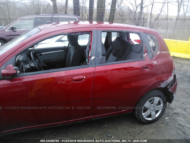 KL1TD6DE2BB211225 - 2011 CHEVROLET AVEO LS/LT წითელი ფოტო 6