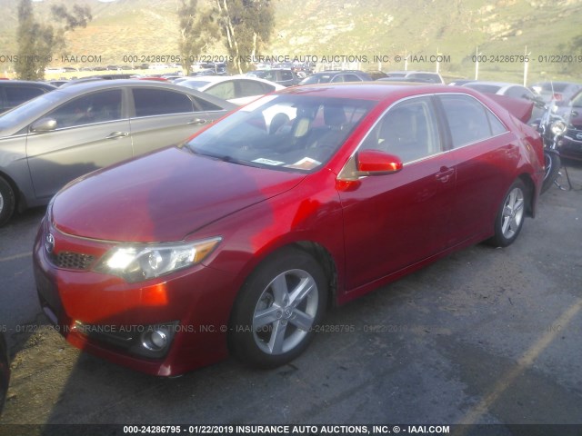4T1BF1FK1EU791950 - 2014 TOYOTA CAMRY L/SE/LE/XLE 红色 照片 2